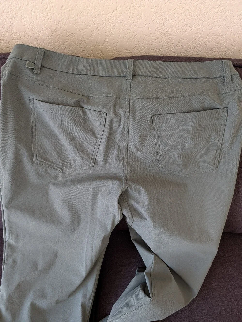 Lululemon Athletic Men's Green Stretch Chinos 35 Warpstene LM5AO1S
